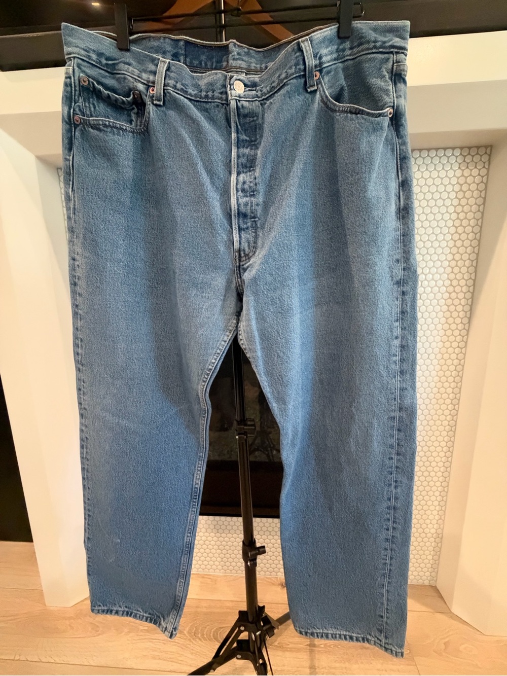 Vintage Levi's 501 Original Button Fly Jeans - June 2000 Made in Colombia Light
